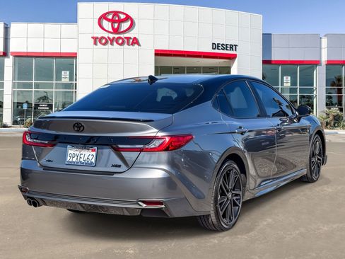 Used 2025 Toyota Camry XSE FWD image 7