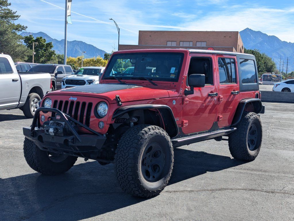 Used 2017 Jeep Wrangler Unlimited Sahara w/ Max Tow Package AWD/4WD image 8