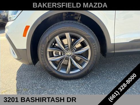Used 2023 Volkswagen Tiguan SE FWD image 18