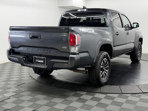 Used 2023 Toyota Tacoma TRD Sport AWD/4WD image 10