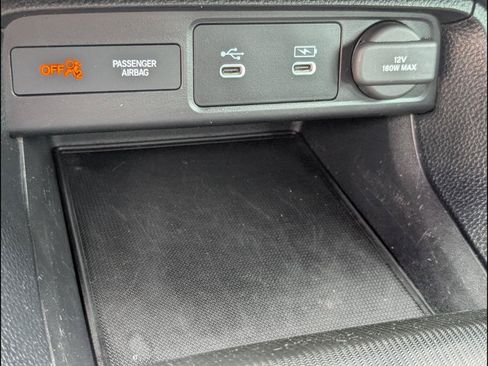 Certified 2025 Honda Civic Sport image 17