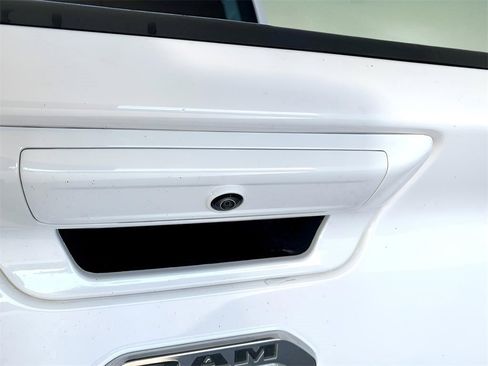 Used 2024 RAM 1500 Laramie image 51