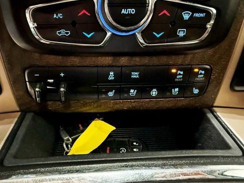 Used 2017 RAM 2500 Limited image 34