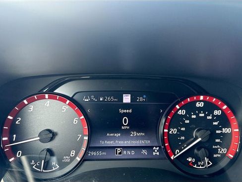 Used 2023 Nissan Frontier PRO-4X w/ Technology Package image 12