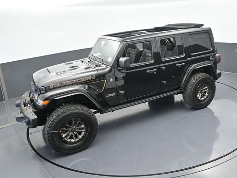 Used 2025 Jeep Wrangler Unlimited Rubicon 392 image 51