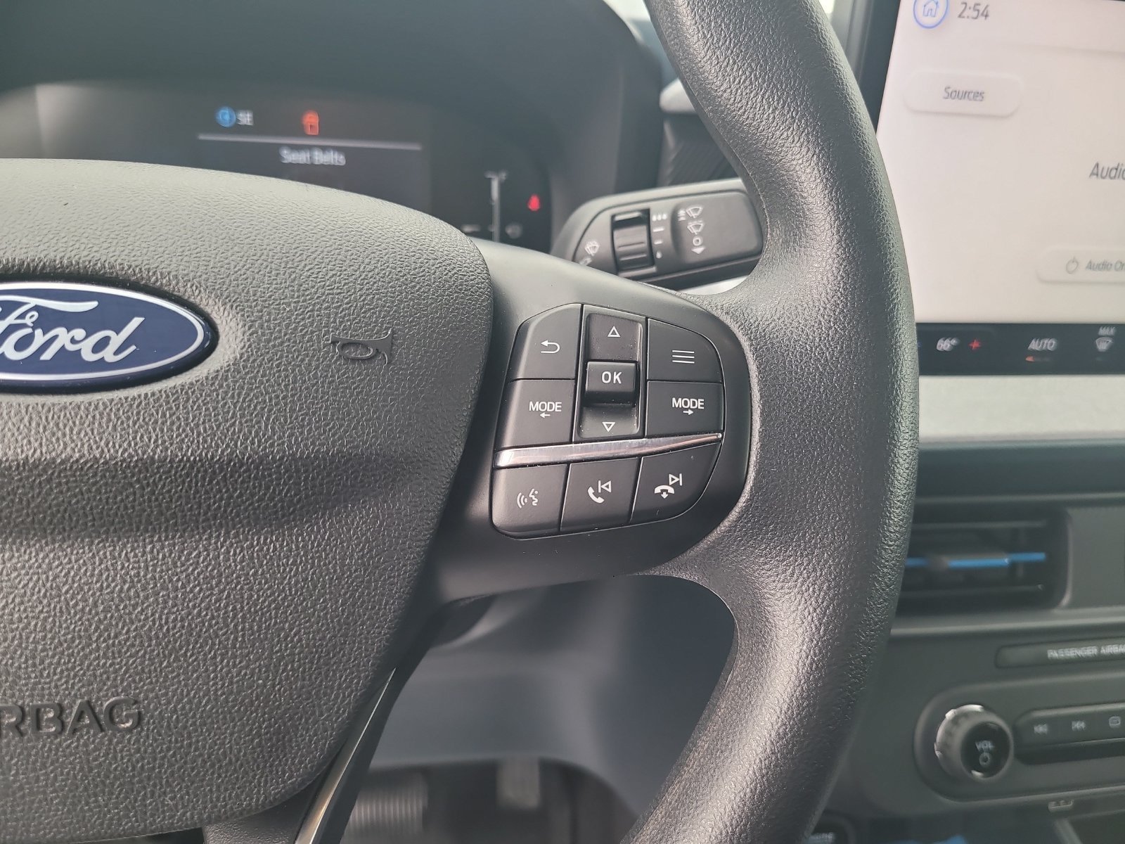 Used 2025 Ford Maverick XLT FWD image 14