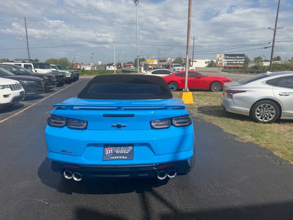 Used 2022 Chevrolet Camaro ZL1 RWD image 4