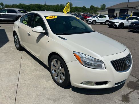 Used 2012 Buick Regal Premium FWD image 3