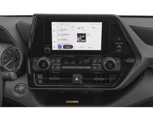 Used 2026 Toyota Highlander XLE image 15