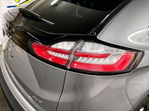 Used 2024 Ford Edge SEL AWD/4WD image 33