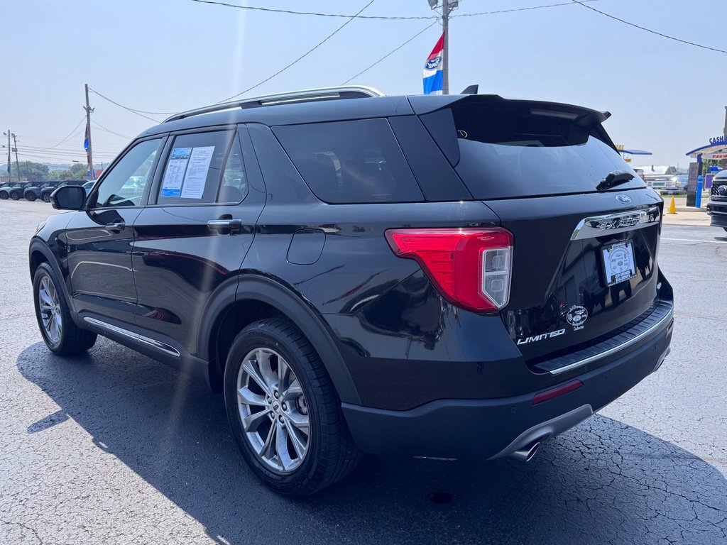 Used 2022 Ford Explorer Limited w/ Equipment Group 301A AWD/4WD image 4