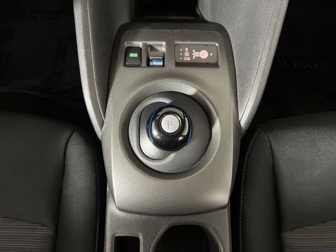 Used 2019 Nissan Leaf S w/ S Charge Package FWD image 21