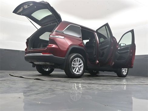 New 2025 Jeep Grand Cherokee Laredo X image 52