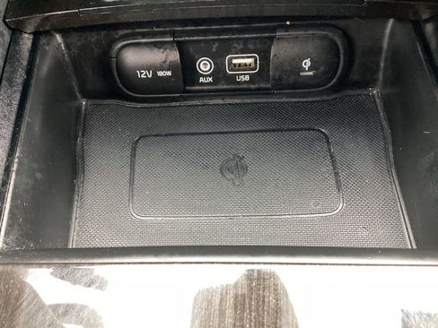 Used 2020 Kia Optima Premium image 23