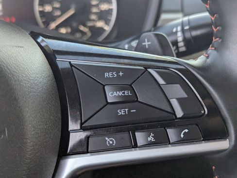 Certified 2025 Nissan Altima 2.5 SR FWD image 27