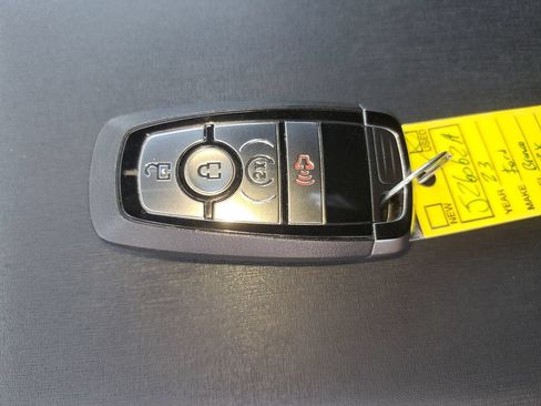 Used 2023 Ford Bronco Outer Banks w/ Sasquatch Package AWD/4WD image 33