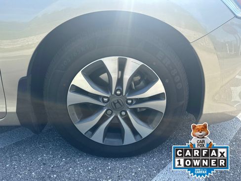 Used 2013 Honda Accord LX image 16
