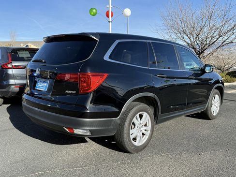 Used 2018 Honda Pilot LX image 5