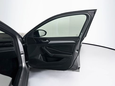 Used 2025 Volkswagen Jetta Sport FWD image 30