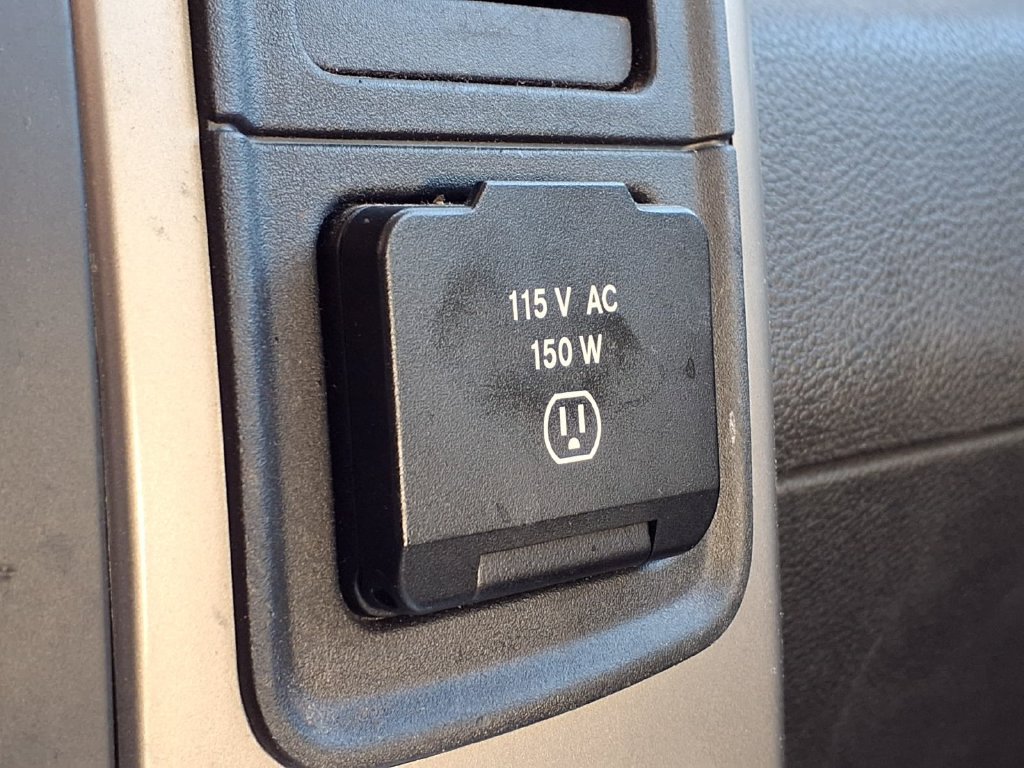Used 2014 RAM 1500 Outdoorsman AWD/4WD image 20