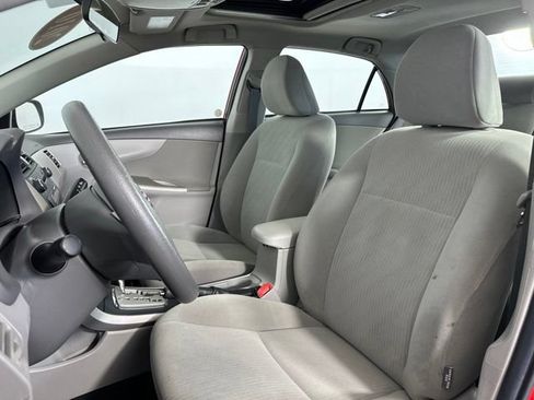 Used 2010 Toyota Corolla LE FWD image 13