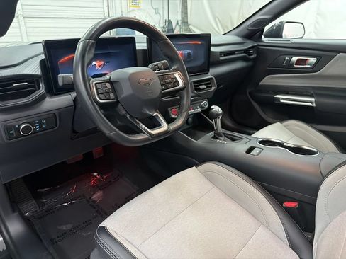 Used 2024 Ford Mustang GT RWD image 13