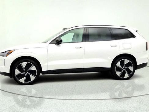 Used 2025 Volvo EX90 Plus AWD/4WD image 8