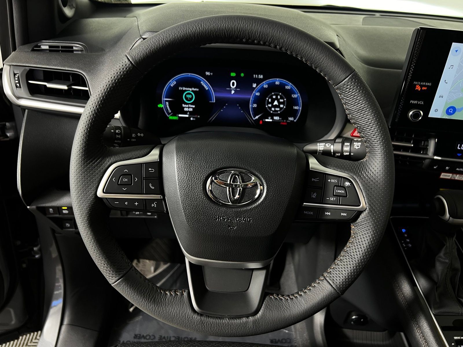 Used 2026 Toyota Sienna Limited FWD image 16