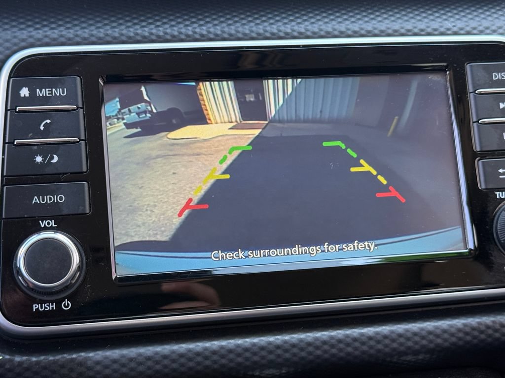 Used 2024 Nissan Kicks S FWD image 3