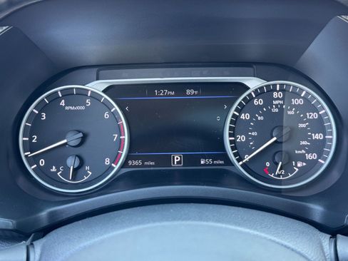 Used 2024 Nissan Sentra SV w/ SV Premium Package image 16