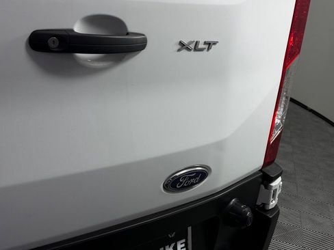 Used 2024 Ford Transit 350 XLT image 13