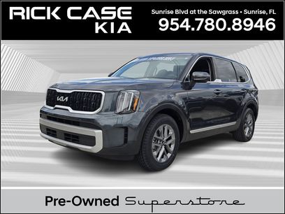 Used 2023 Kia Telluride LX
