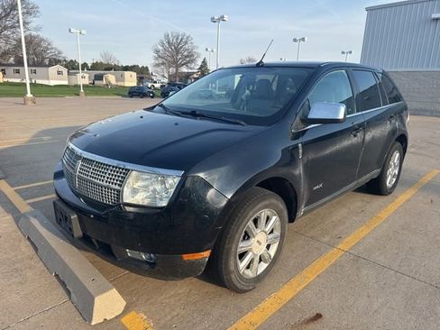Used 2008 Lincoln MKX AWD image 2