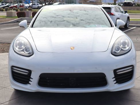Used 2014 Porsche Panamera Turbo image 2