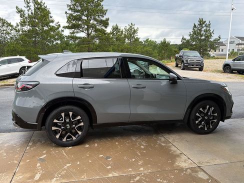New 2027 Honda HR-V EX-L image 7
