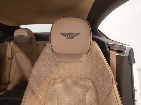 Used 2020 Bentley Continental GT V8 AWD/4WD image 4