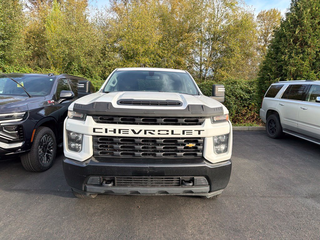Used 2022 Chevrolet Silverado 2500 Custom w/ Custom Convenience Package AWD/4WD image 2