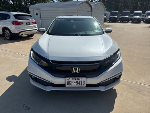 Used 2019 Honda Civic EX image 2
