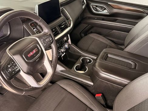 Used 2022 GMC Yukon SLE w/ Gmc Pro Safety Plus Package AWD/4WD image 16