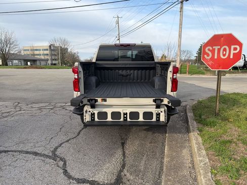 New 2026 Chevrolet Silverado 1500 ZR2 image 12