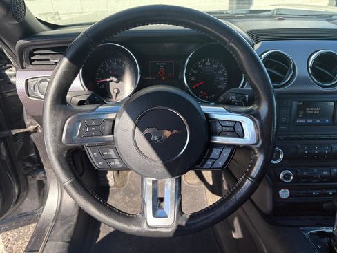 Used 2017 Ford Mustang EcoBoost Fastback image 4