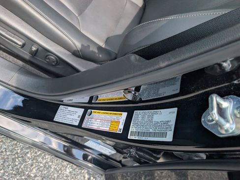 Used 2023 Honda Accord EX-L image 15