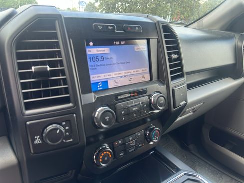 Used 2019 Ford F150 XL w/ Equipment Group 101A Mid AWD/4WD image 27