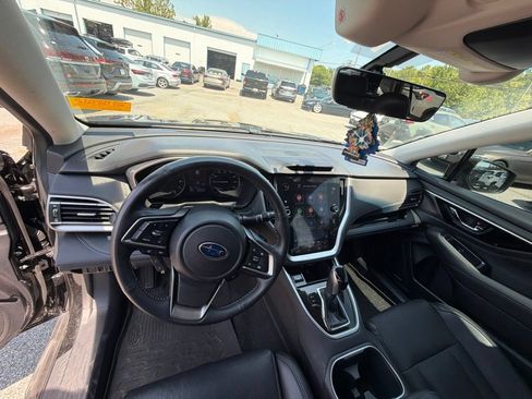 Used 2020 Subaru Outback Limited w/ Popular Package #2 AWD/4WD image 17