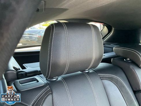 Used 2018 Land Rover Range Rover Velar R-Dynamic SE AWD/4WD image 55