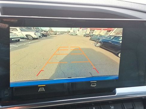 Used 2025 Chevrolet Silverado 1500 LT image 19