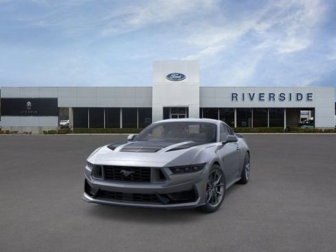 New 2025 Ford Mustang Dark Horse image 2