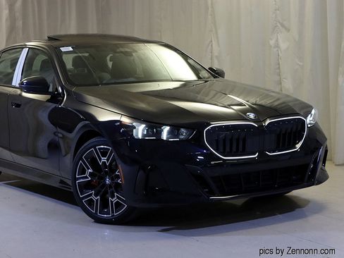 New 2026 BMW 530i xDrive w/ M Sport Package image 2