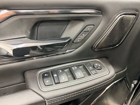 Used 2023 RAM 1500 Limited AWD/4WD image 17