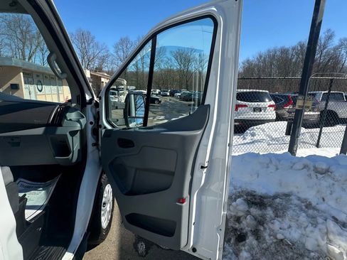 Used 2018 Ford Transit 250 148 Medium Roof w/ Exterior Upgrade Package image 28